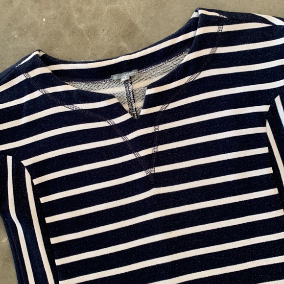 Sweatshirt striped dress - short sleeves - Picture 2 of 8